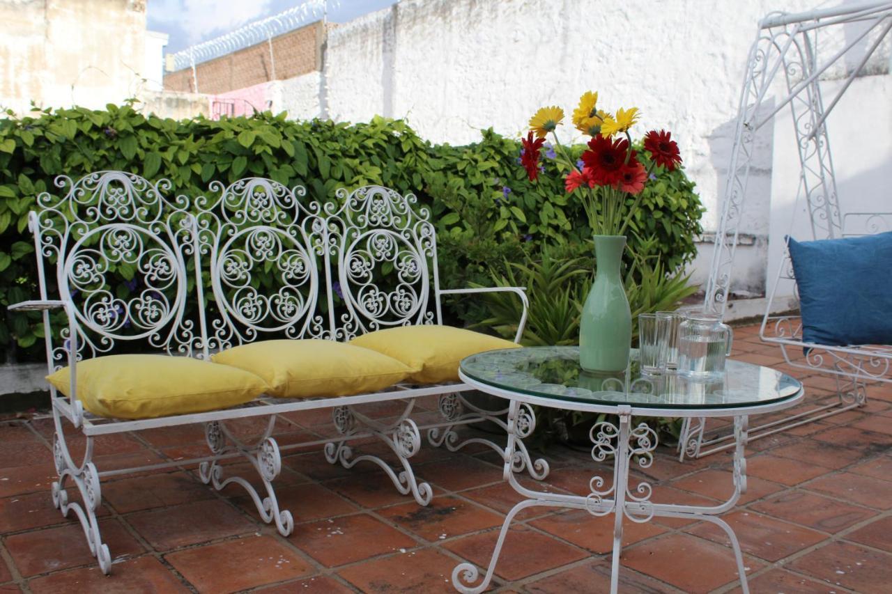 Casa Canario Hostel Guadalajara Eksteriør bilde